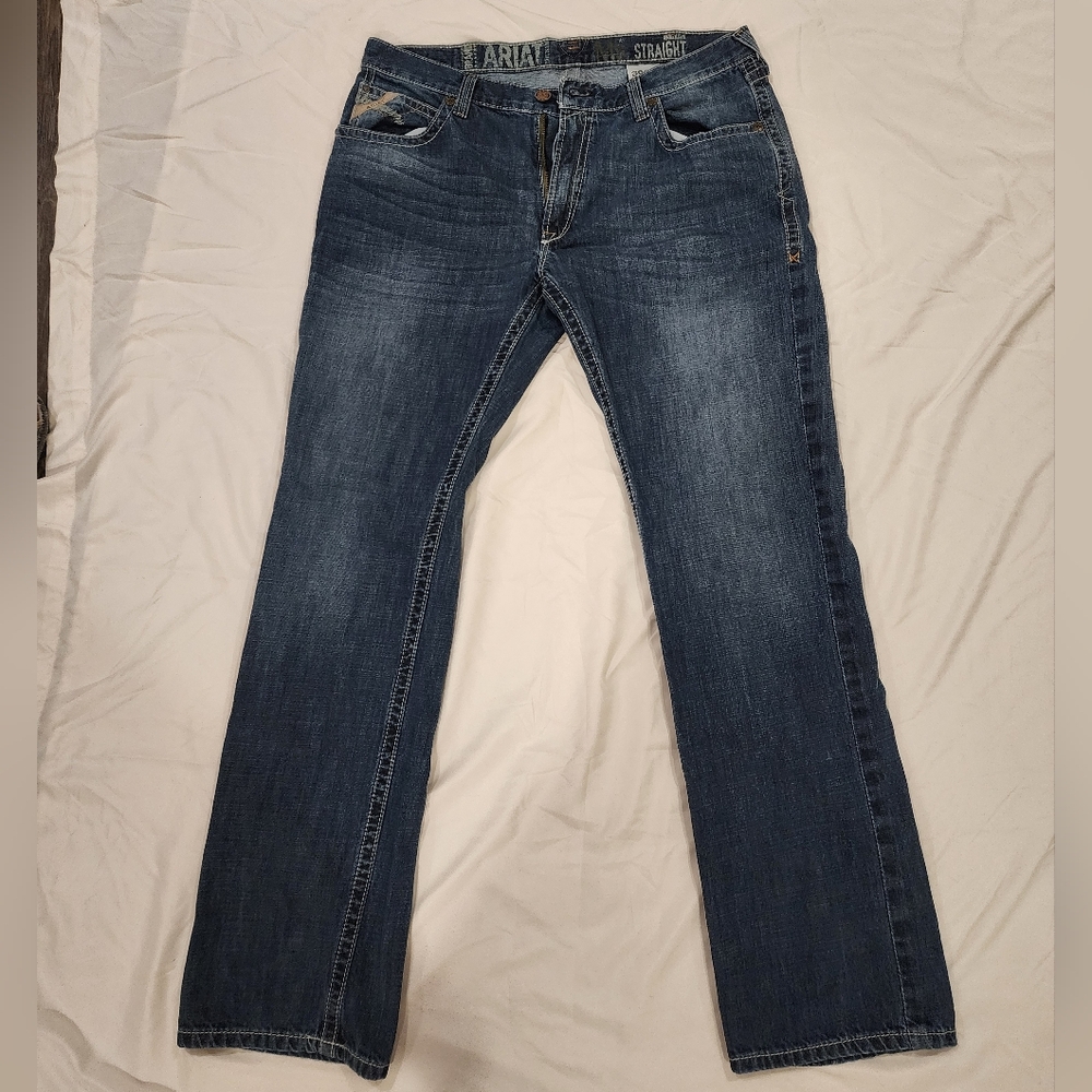 Ariat Men's Blue Jeans M5 slim Straight
